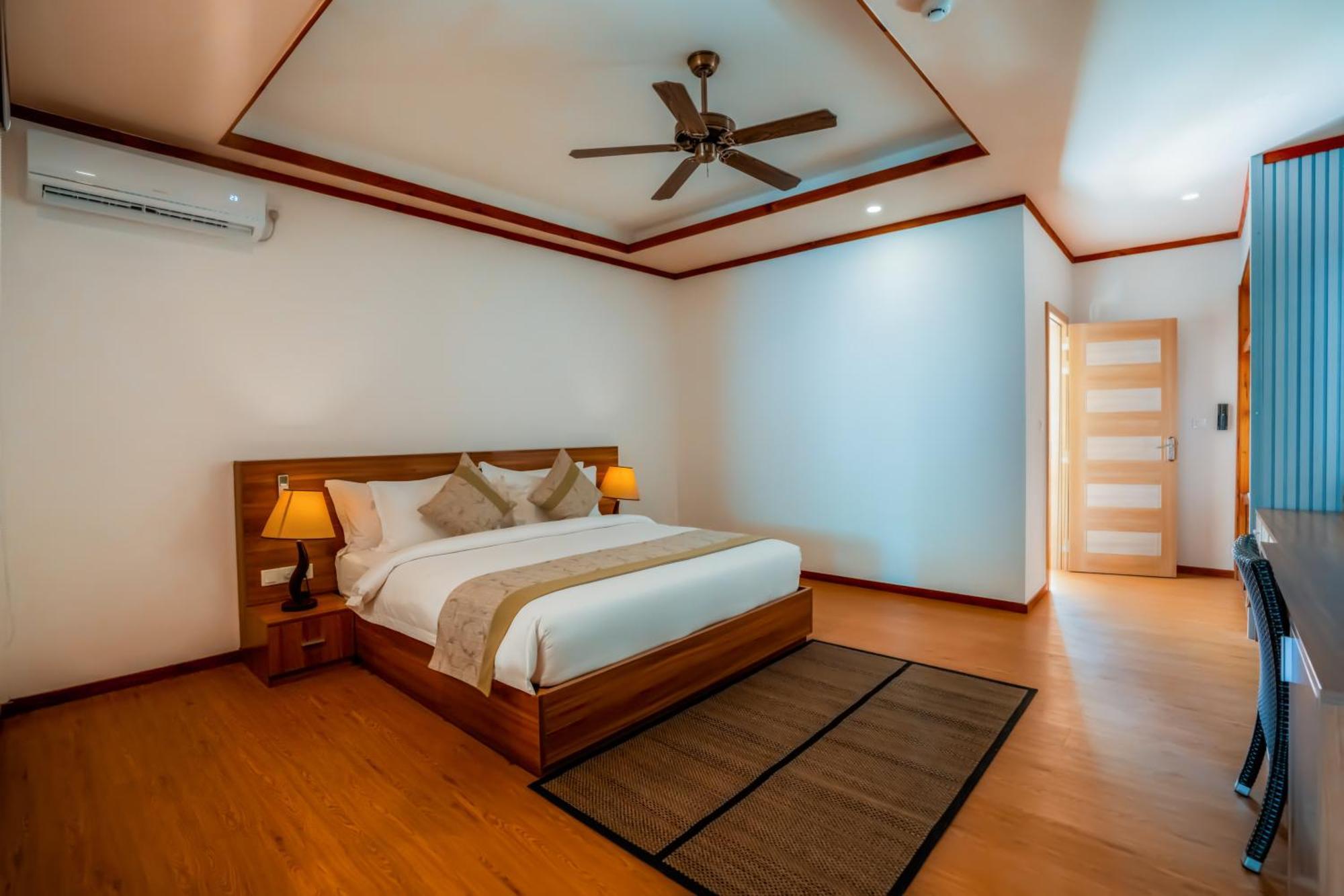 Hotel Brennia Kottefaru Maldives Exterior foto