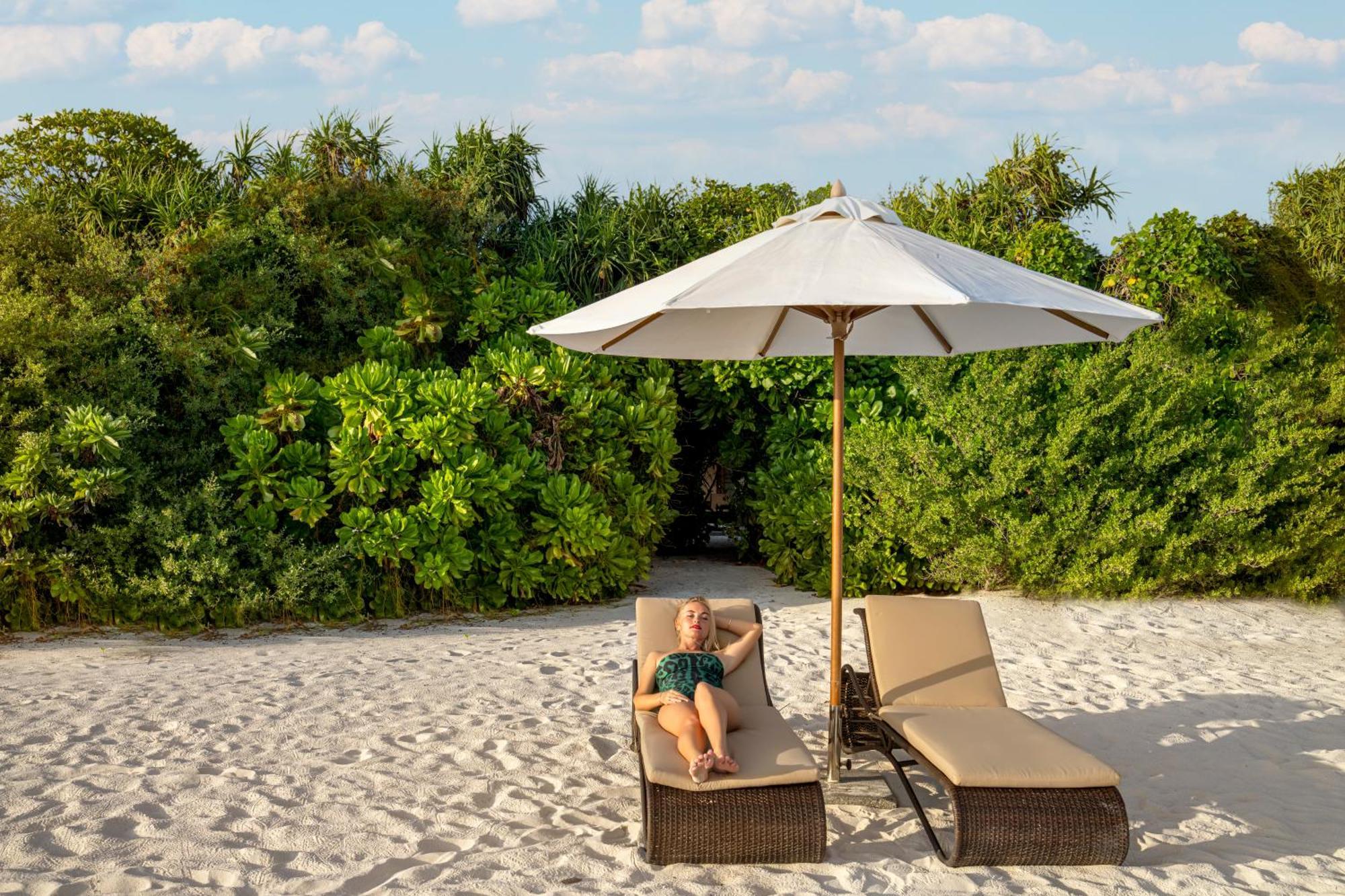 Hotel Brennia Kottefaru Maldives Exterior foto
